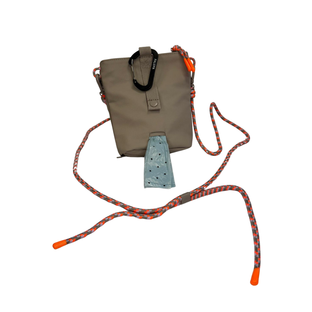 Een tas voor hondensnoepjes tijdens wandelingen